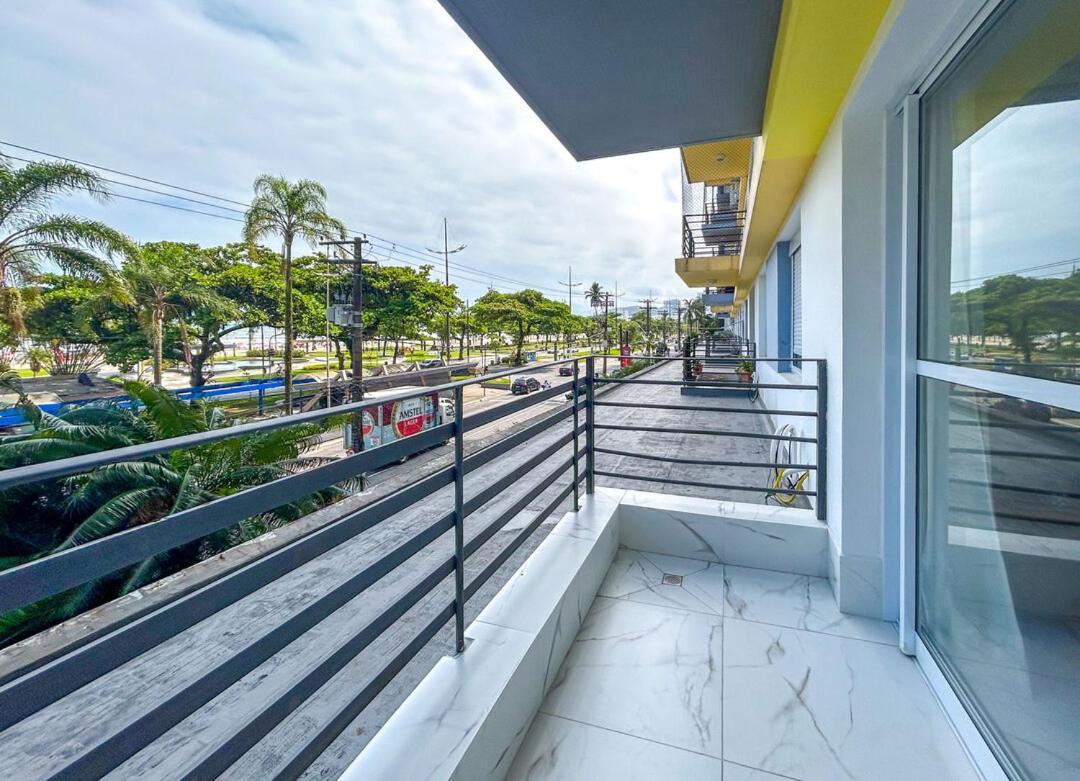 Apto Confortavel E Estiloso Com Wi-fi A Beira Mar * Santos (Sao Paulo)
