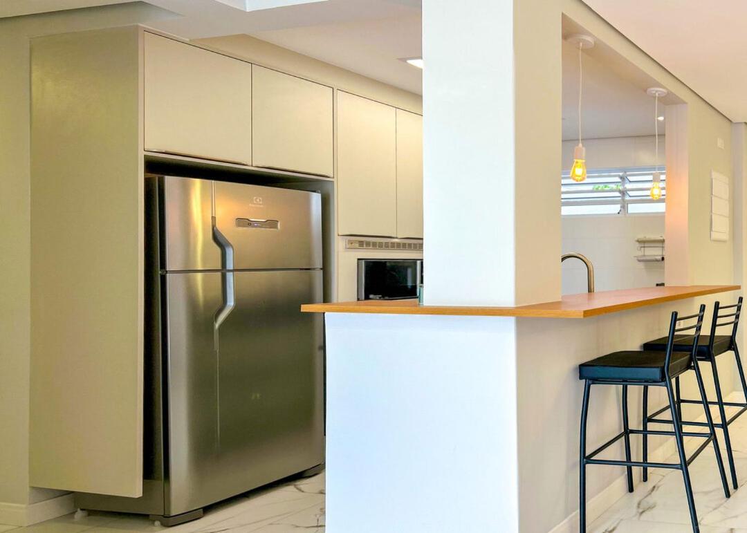 Apartamento Apto Confortavel E Estiloso Com Wi-fi A Beira Mar Santos (Sao Paulo)